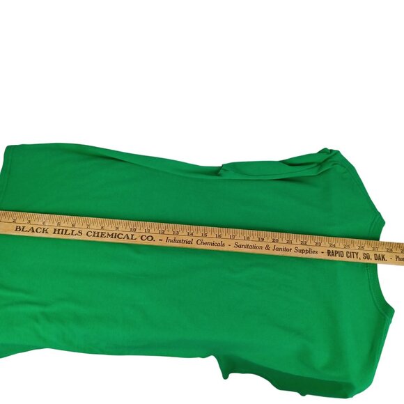 Lucky St. Pattys Day Green T-Shirt Cat Graphics Size M Comfy Boxy Men/Womens - Picture 4 of 5